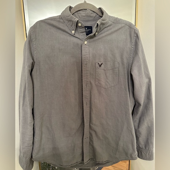 American Eagle Grey Button Down Men’s Medium - Picture 1 of 2